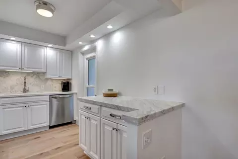 Kitchen - 225 Beach Rd #204, Tequesta, FL 33469 photo 1 of 4