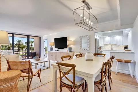 Dining - 225 Beach Rd #204, Tequesta, FL 33469 photo 1 of 1