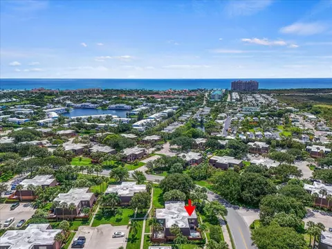 View/Area - 2029 20th Ct, Jupiter, FL 33477 photo 1 of 2