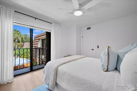 Bedroom - 2029 20th Ct, Jupiter, FL 33477 photo 4 of 4
