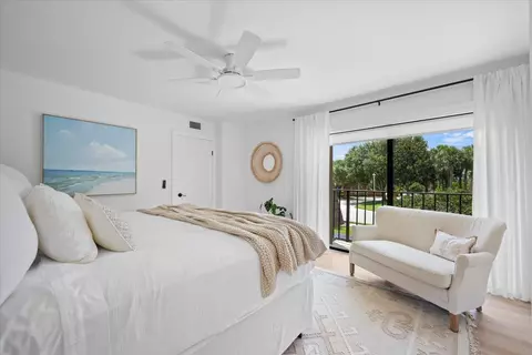 Bedroom - 2029 20th Ct, Jupiter, FL 33477 photo 2 of 4