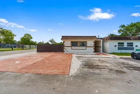 3930 NW 207 St Rd, Miami Gardens, FL 33055