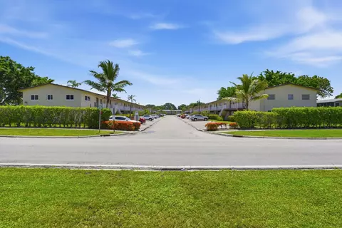 7505 NW 5th Pl #203, Margate, FL 33063