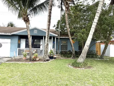 1020 SW 81st Ter, North Lauderdale, FL 33068