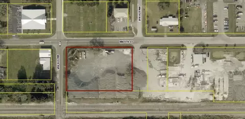 805 NW 9th St, Okeechobee, FL 34972 photo 2
