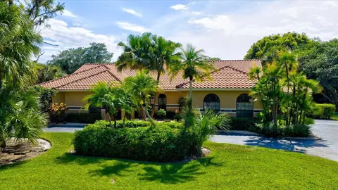 5044 NW 81st Ave, Coral Springs, FL 33067