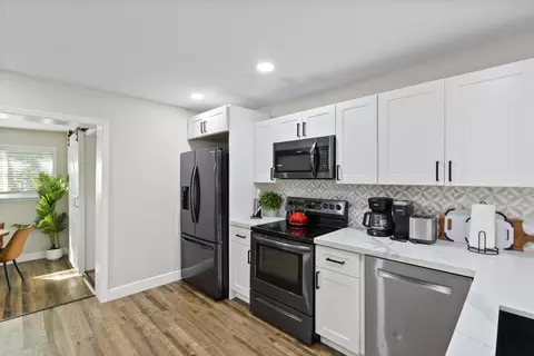 Kitchen - 2456 SW Hideaway Ln, Stuart, FL 34994 photo 1 of 3