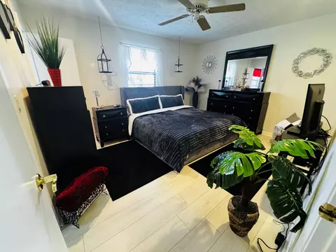 Bedroom - 1918 SE Monroe St, Stuart, FL 34997 photo 1 of 2