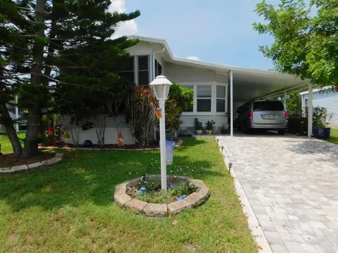 485 Hemingway Ter #G-04, Fort Pierce, FL 34982
