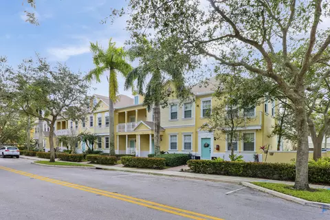 118 Seagrape Dr #105, Jupiter, FL 33458