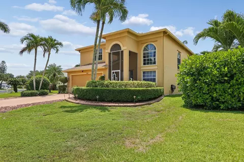 6205 Lansdowne Cir, Boynton Beach, FL 33472