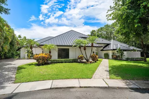 3235 Hyde Cir, Boca Raton, FL 33434