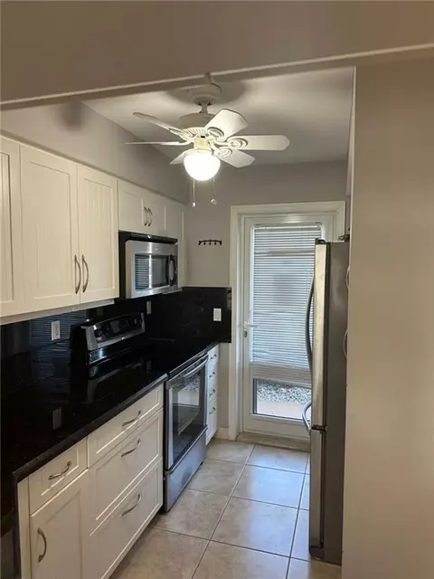 Kitchen - 750 Pine Dr #2, Pompano Beach, FL 33060 photo 1 of 1