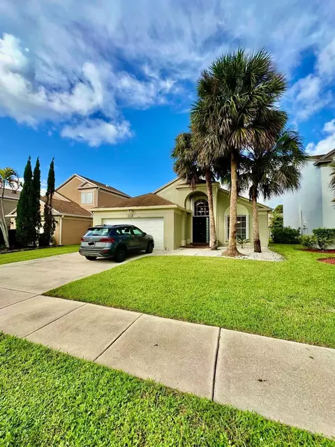 22449 Middletown Dr, Boca Raton, FL 33428