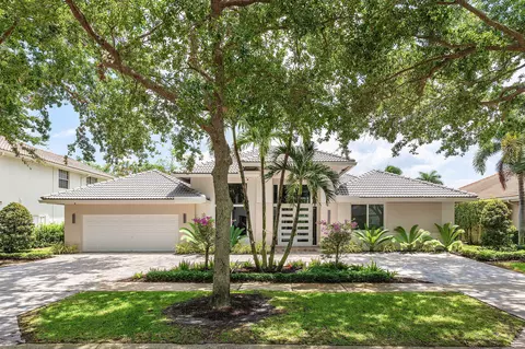 3164 Saint Annes Dr, Boca Raton, FL 33496