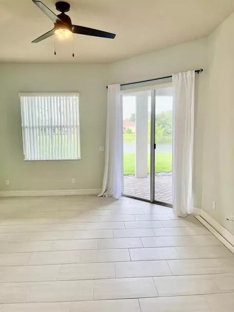 5579 55th Ave, Vero Beach, FL 32967
