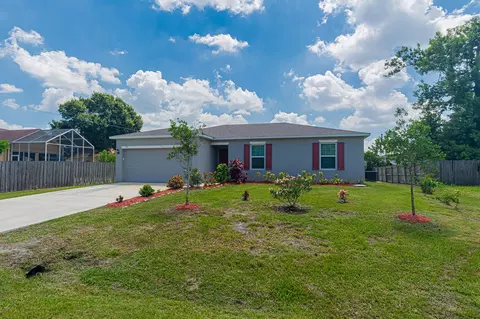 1711 SW Angelo St, Port Saint Lucie, FL 34953