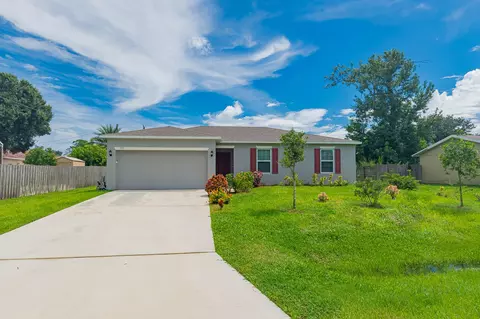 1711 SW Angelo St, Port Saint Lucie, FL 34953