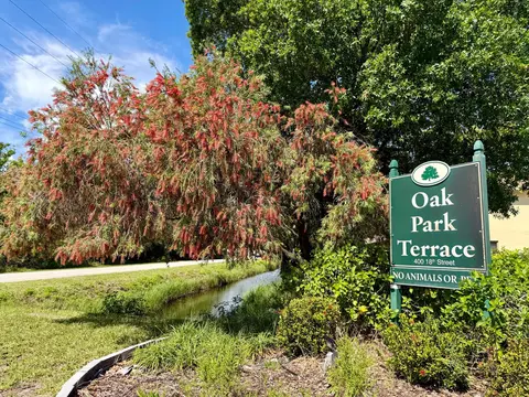 400 18th St #B4, Vero Beach, FL 32960