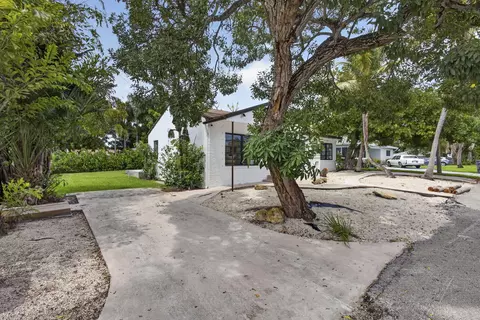 1875 Ridge Rd, Juno Beach, FL 33408 photo 7