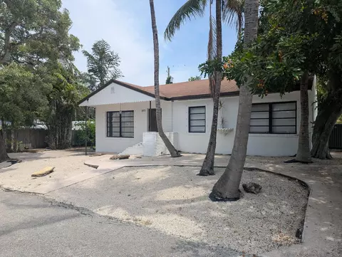 1875 Ridge Rd, North Palm Beach, FL 33408