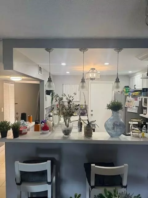 404 NW 68th Ave #201, Plantation, FL 33317