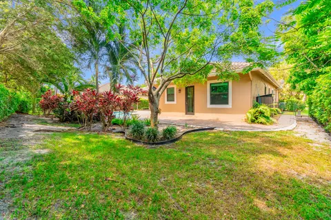 Exterior - 5718 NW 50th Dr, Coral Springs, FL 33067 photo 13 of 13