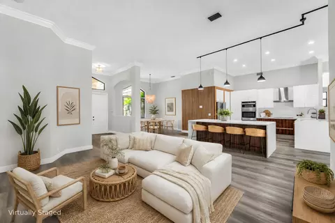 Living - 5718 NW 50th Dr, Coral Springs, FL 33067 photo 2 of 6