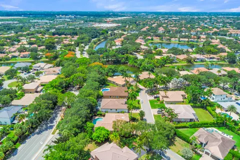 View/Area - 5718 NW 50th Dr, Coral Springs, FL 33067 photo 7 of 8