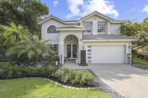 12253 Glenmore Dr, Coral Springs, FL 33071