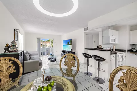 6507 Winfield Blvd #211AC, Margate, FL 33063