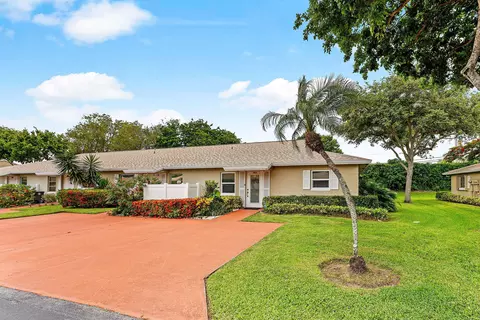 18855 Candlewick Dr, Boca Raton, FL 33496