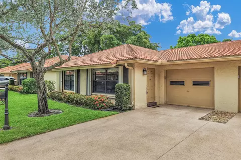 4450 Nutmeg Tree Ln #A, Boynton Beach, FL 33436