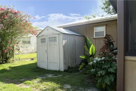 Exterior - 1864 SW 24th Ave, Okeechobee, FL 34974 photo 7 of 7