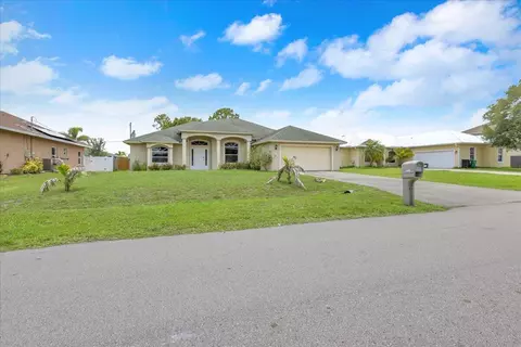 1250 SW Patricia Ave, Port Saint Lucie, FL 34953