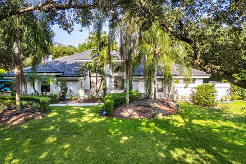 7210 W Cypresshead Dr, Parkland, FL 33067