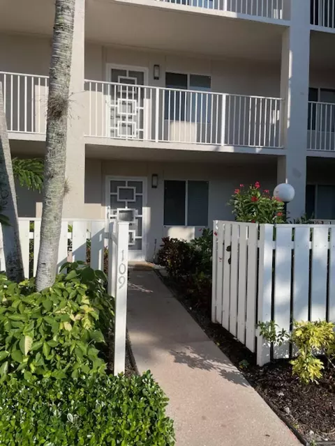 14111 Royal Vista Dr #109, Delray Beach, FL 33484