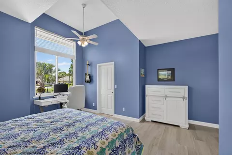 Bedroom - 1306 SE Brewster Pl SE, Stuart, FL 34997 photo 3 of 3