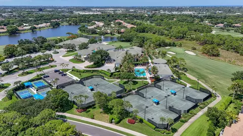 View/Area - 1306 SE Brewster Pl SE, Stuart, FL 34997 photo 5 of 12