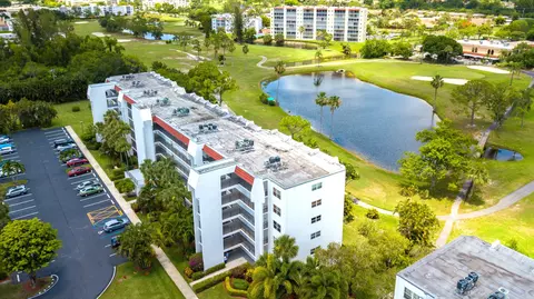 3593 Birdie Dr #507, Greenacres, FL 33467