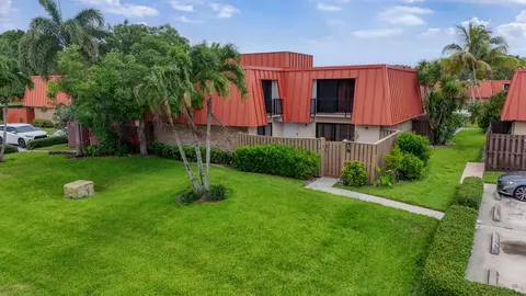 3310 Meridian Way S #A, Palm Beach Gardens, FL 33410