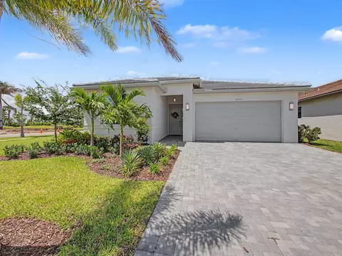 12717 SW Caminito Ln, Port Saint Lucie, FL 34987