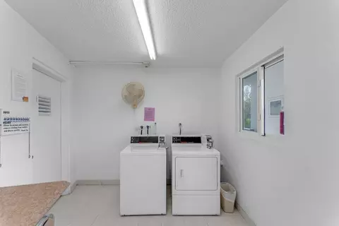 2114 Newport U, Deerfield Beach, FL 33442