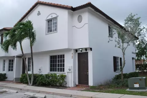 4154 Napoli Lake Dr, Riviera Beach, FL 33410