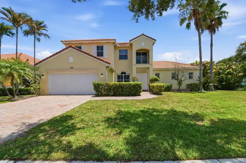 126 Magnolia Way, Jupiter, FL 33469