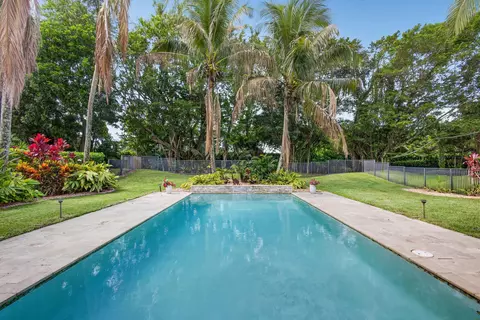 6188 Celadon Cir, Palm Beach Gardens, FL 33418