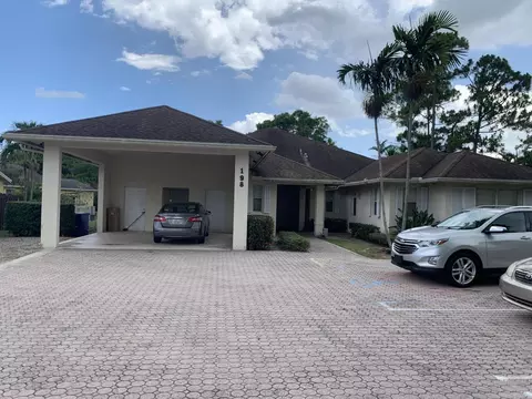 198 Sparrow Dr, Royal Palm Beach, FL 33411