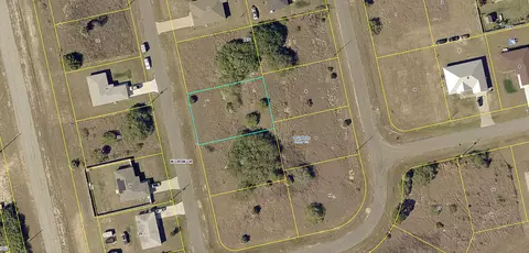 9014 W Crow Cir, Labelle, FL 33935 photo 3