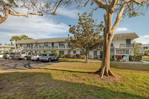 2929 SE Ocean Blvd UNIT 130-8, Stuart, FL 34996