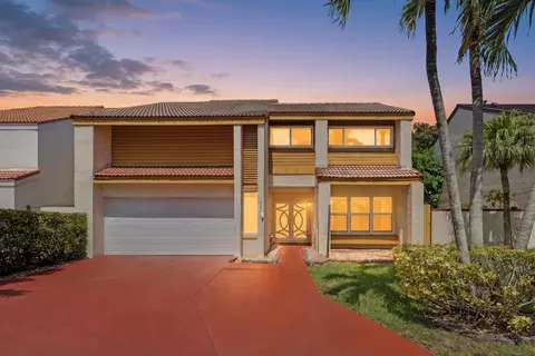8811 SW 150th Place Cir, Miami, FL 33196